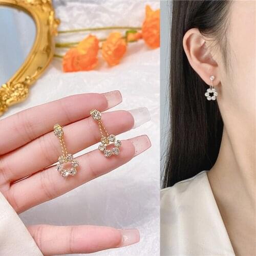 Classic Metal Bead Zircon Rhinestone Flower Petal Pendant Drop Earrings for Women Girls Teens Earrings 2021 Trend New Arrival