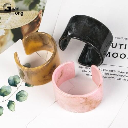 GuanLong Vintage Resin Cuff Charms Open Bracelet Bangles for Women Fashion Jewelry Acrylic Wide Geometric Big Bangle For Girls