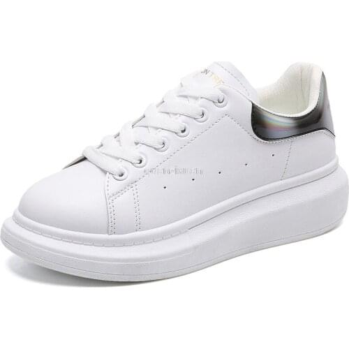 Women Sneakers High Quality White Shoes for Women Men Lace Up Luxury Designer Casual Zapatos Hombres Casual Couple Shoes Nice