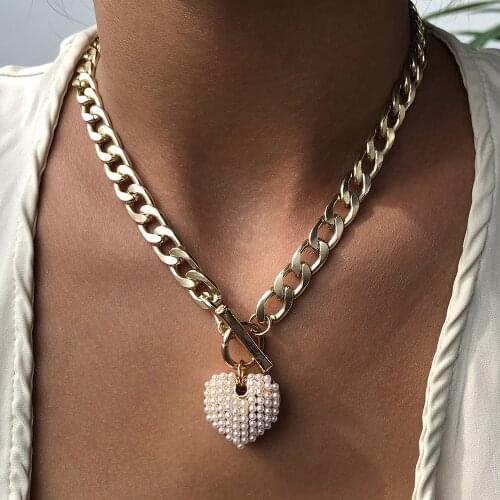 New Fashion Elegant Simulated Pearl Heart Shape Pendant Necklace for Women Female Gift Trendy Neck Jewelry Vintage Choker Party