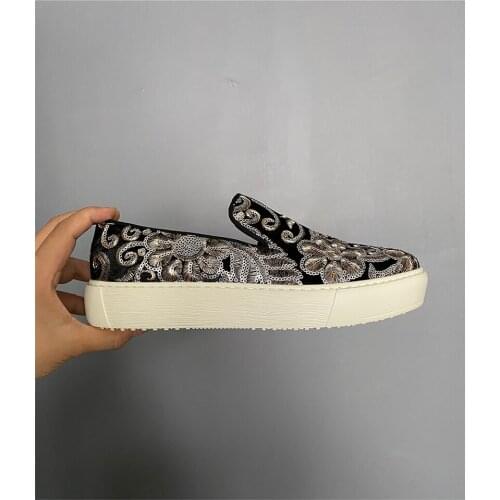 New casual shoes for men fashion loafer bling slip on handmade embroidery men shoes party shoes