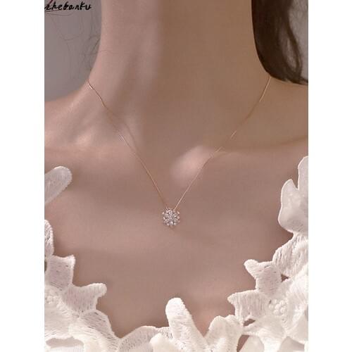 Flash Cubic Zircon Snowflake Pendant Necklace Fashion Clavicle Chain Rose Gold Silver Color Necklace For Women