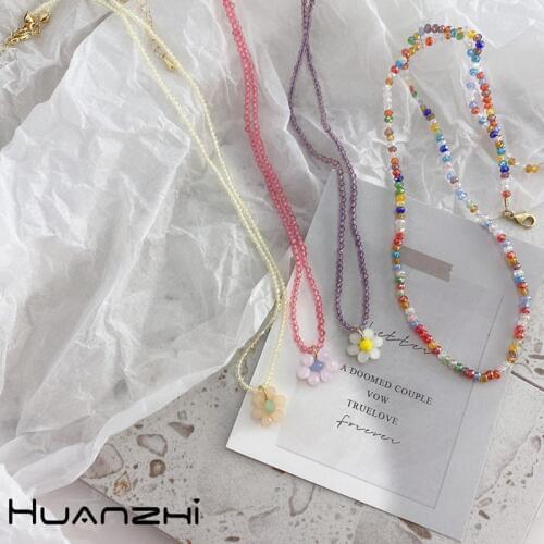 HUANZHI 2020 New Korean Sweet Cute Color Acrylic Butterfly Flower Pendant Beaded Necklace for Women Party Jewellery