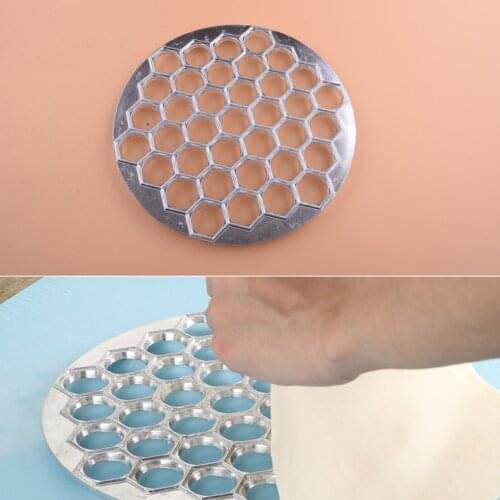 Fast Easy Cutter Dumpling Ravioli Mould Maker Dough Press Cutter Mold Kitchen Gadget Tool 37 Holes Accessories