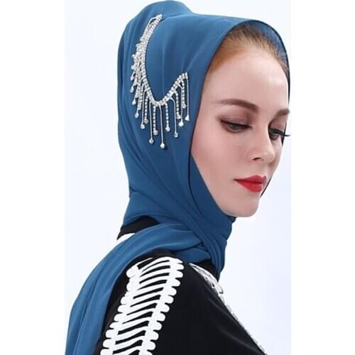 Muslim Woman Scarf Headscarf Shawls Wrap Covers Arab Middle East Abaya Robes Jilbab Kaftan Dubai Islamic Fashion New Tassels