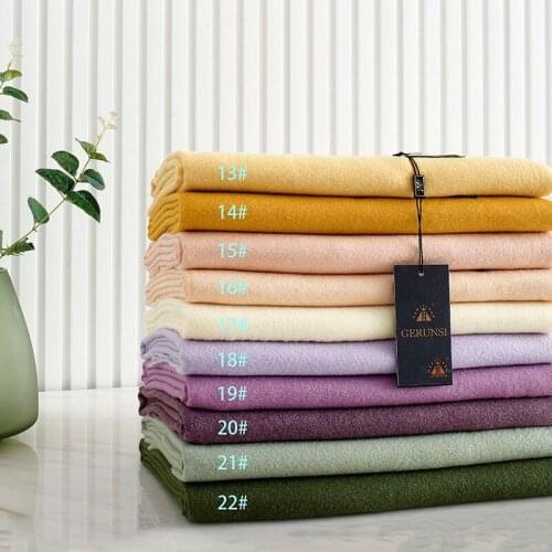 VISROVER new 30 colors woman winter scarf fashion female shawls cashmere handfeeling winter wraps solid color winter hijab Gift
