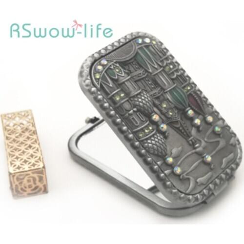 Metal Portable Vanity Mirror Compact Folding Small Round Double-sided With Magnifying High-definition Mirror Silver Round Mirror