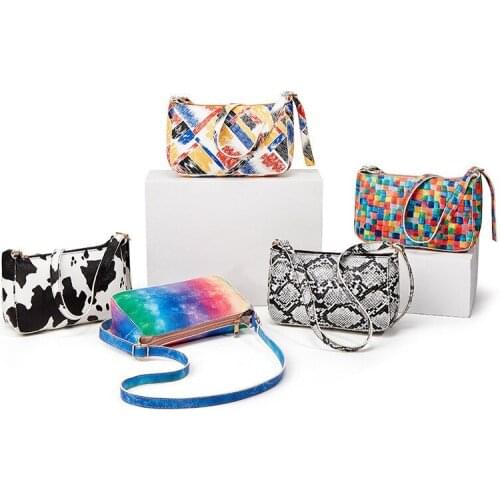 Ladies Summer Underarm Shoulder Crossbody Beach Flap Handbags Fashion PU Leather Wallet Mobile Phone Purse Bags Adjustable Strap