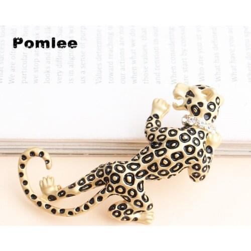 Pomlee 2 Colors New Arrival Rhinestone Leopard Brooches For Women Wild Animal Pin Coat Jewelry Available Good Gift 2021