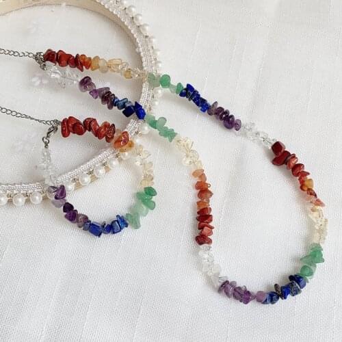 Natural Crystal Necklaces for Women Mixed Colorful Purple Quartz Irregular Gravel Chips Strand Rainbow Chakra Necklaces Choker