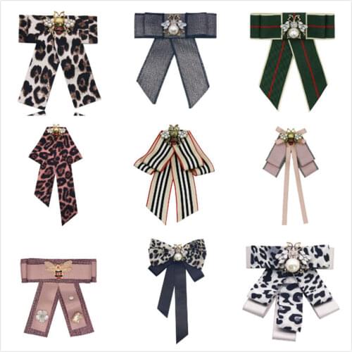 35 Style Luxury Bee Brooches Flower Printed Leopard Bow Tie Brooches for Women Fashion Collar Shirt Pins Jewelry Dropshipping