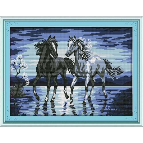 Everlasting Love The Horses Travel Together Chinese Cross Stitch Kits Ecological Cotton Stamped 11C DIY New Decorations For Home