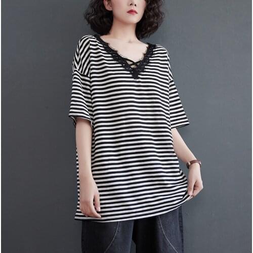 Women Summer Cotton Casual T-shirts New Arrival 2021 Simple Style Vintage Lace V-neck Striped Loose Female Tops Tees S4015