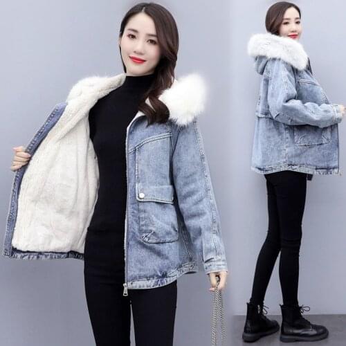 2021 New Winter Women Lamb Fur Parka Coat Warm Hooded Denim Jacket Casual Jeans Coat Female Thick Warm Denim Jacket X195