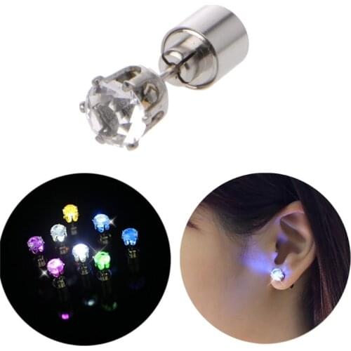 Shiny_Diamond LED Color Change Stud Earring Light Up Flashing Blinking Earring