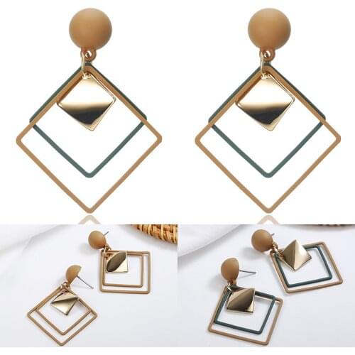 Korean Elegant Long Hanging Earrings for Women Simple Hollow Hyperbole Earings Metal Triangle Jewelry Personality Drop Ear Ring