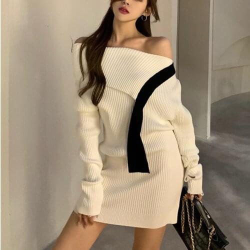 Autumn and winter French knitted bottomed womens one line collar with waistband and stitching dress