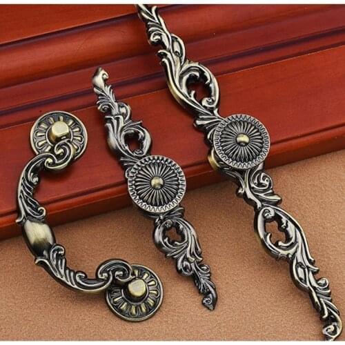 European Bronze Furniture Hardware Handles Kitchen Cabinets Door Knob Pull Drawer Wardrobe Cupboard Shoe Closet Pull Accessories