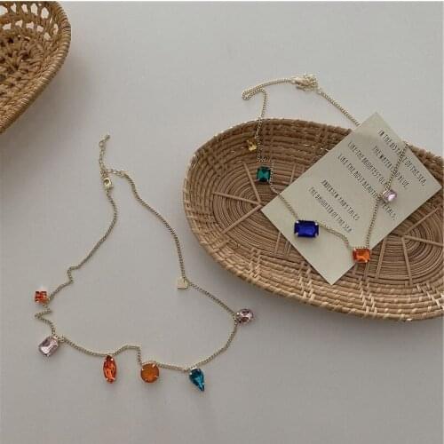 Vintage Colorful Rhinestone Necklace Clavicle Chain Korean Shining Waterdrop Transparent Crystal Pendant for Women Summer
