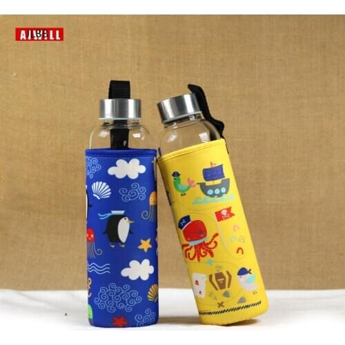 Brief Outdoor healthy water bottle glass 500ml with rope summer sport glass water bottles for women girls Students gift