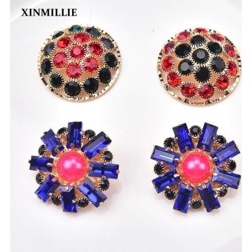 New 2pcs Glass Crystal Flower Rhinestone Brooch Sewing For Garment/Shoes/Belt/Bags Strass With Gold Metal Base 3*3cm DIY