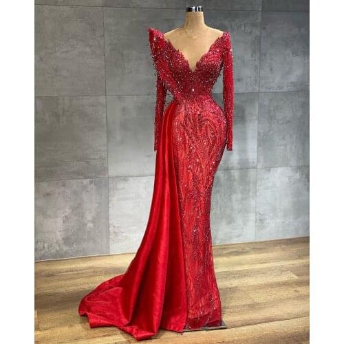 2021 Arabic Red Mermaid Prom Dresses Luxury Beading Sequined Lace Appliqued V Neck Women Plus Size Formal Evening Gowns