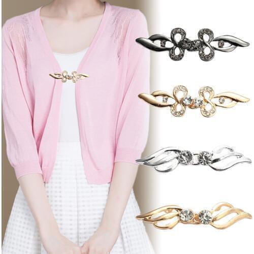 Fashion Vintage Brooch For Women Girls Crystal Cape Cloak Clasps Fasteners Buckle Metal Cardigan Collar Clips Holder