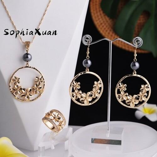 New Design Fashion Hawaiian Jewelry Sets Polynesian Plumeria Flower Pendant Necklace and Earring Ring Set Wholesale for Women