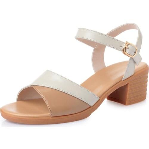 2021 Women Real Leather Sandals Summer Shoes Designer Metal Buckles Shoes Women Med Heels Casual Lady Footwear Plus Size 35-43