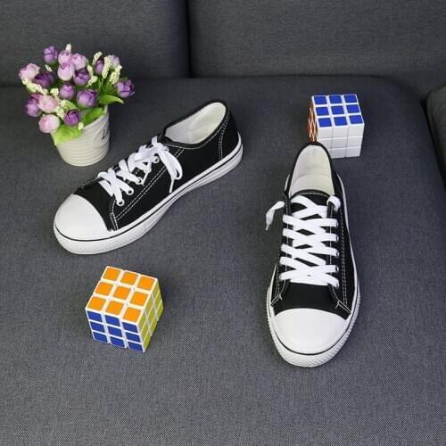 Fashion Men and Women Couple Shoes Flat Running Shoes Casual Brand Small White Shoes Summer Canvas Shoes Harajuku Sneakers Women