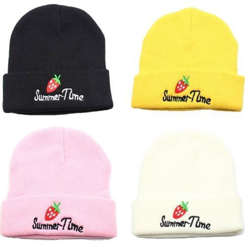 Men Women Knitted Hat Embroidery Strawberry Beanie Skullcap Cap Brimless Retro Unisex HipHop Elastic Warm Winter Ski Beanie Hat