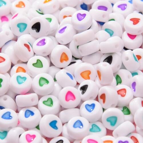 200Pcs 7mm Fashion Jewelry Love Heart Alphabet Acrylic Flat Round Beads for DIY Craft &Jewelry Making DIY Jewelry Accessories