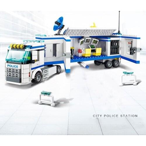 Boys City Police Station Car Building Blocks Helicopter Speedboat Model Blocks Toys Weapons SWAT Action Figures Bricks Kids Gift