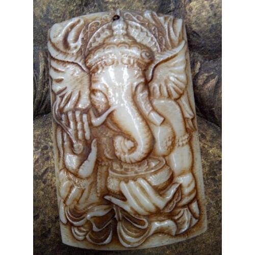 The ancient Elephant Pendant Jewelry sculpture