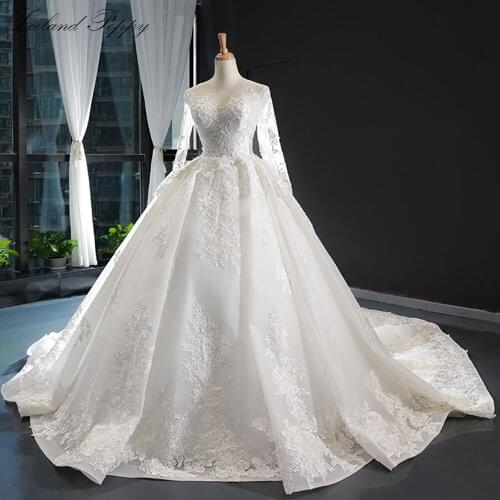 Lceland Poppy A-line Lace Wedding Dresses 2020 Scoop Neck Full Sleeves Floor Length Vestido de novia Bridal Dress Chapel Train