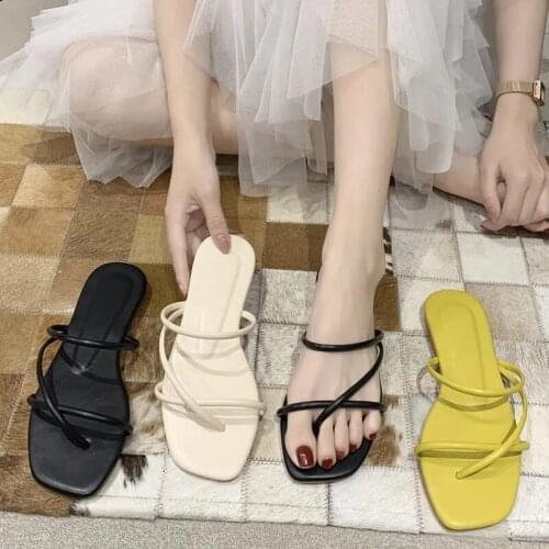 Women Summer Concise Rome Flip Flops Designer Beach Flat Mules Shoes Fashion Casual Slippers Open Toe House Slides For Home 2021