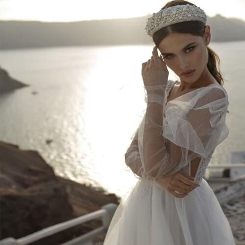 Eightree Vintage Wedding Dresses Puff Sleeves Sparky V-neck Tulle Appliques Wedding Gowns Custom Made Princess Bridal Dress 2021