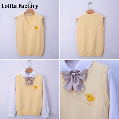 Japanese Yellow chicken embroidered waistcoat sweet lovely undercoat vest college wind large size V-neck knitted sweater womanCH