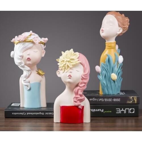 Modern Creative Girl Sculpture Resin Crafts Ornaments Home Livingroom Table Figurines Crafts Cafe Desktop Statues Decoration Art