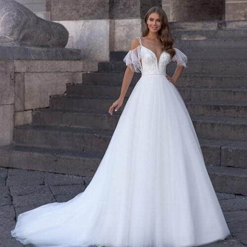 New V-Neck White Lace Applique Short Falare Sleeve Beading Belt Wedding Dress Plus Size Elegant Bridal Gowns Vestido De Noiva