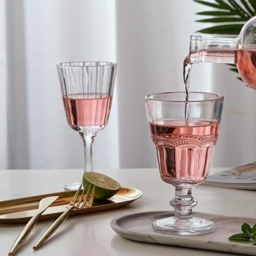 2Pcs Retro Wine Glass Embossed Champagne Glasses Flutes Home Juice Cup Drinking Glass Bar Wedding Party Goblet Drinkware Gifts