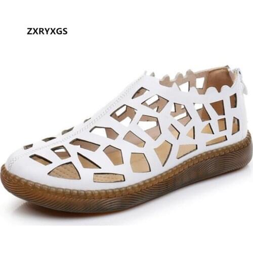 2021 New Summer Round Toe Hollow Hole Shoes Woman Sandals Casual Sneakers Flat Soft Sole Comfortable Sandals Large Size Shoes