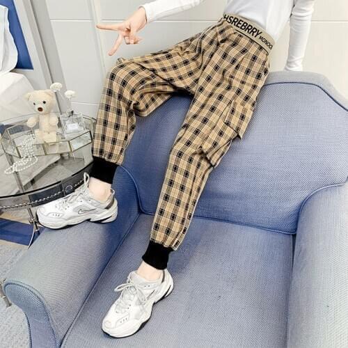 Girls Casual Pants Spring New 2021 Big Pocket Plaid Childrens Pants Trendy Fan Big Kids Overalls Cargo Pants Sport Trousers