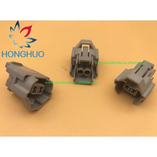 100pcs/lot MT090-2 FI 2 Pin/Way Female Sealed Injector Connector TOP key rib 6189-0039