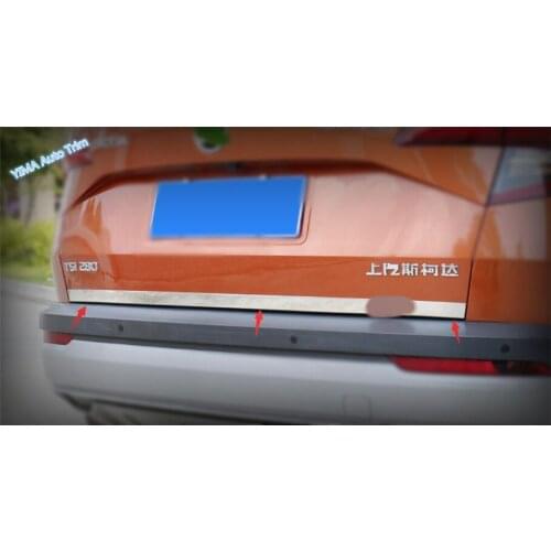 Lapetus Auto Styling Rear Tail Trunk Door Lid Protection Strip Cover Trim Kit 1 Pcs For Skoda Karoq 2018 2019 / Stainless Steel