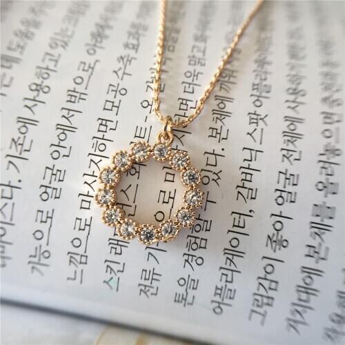 Delicate Gold Color Plating Clear Zircon Round Circle Pendant Necklace For Women Girl Super Tiny Shiny BlingBling Jewelry Access