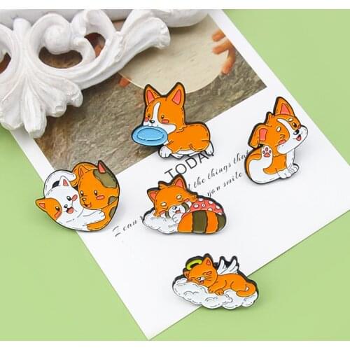 Cartoon Cat Dog Animal Enamel Pins Hugging Cat Dog Pet Corgi Brooches Best friend Backpack Lapel Custom Badges Jewelry Gifts