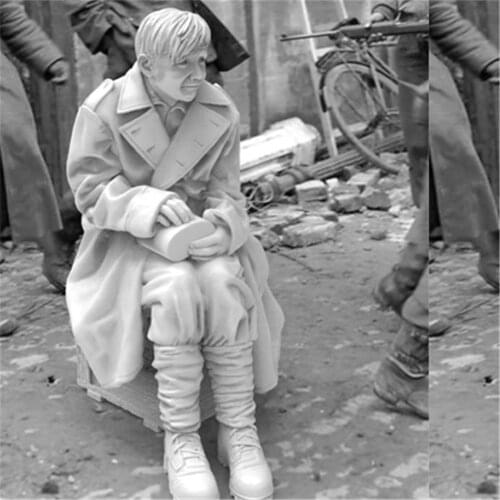 WWII Captive Resin Figure 1/35 Scale Model Figure Resin Kit Colorless Self-Assembled Toy