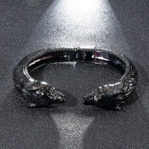 Stainless Steel Jewelry Titanium Steel Black Wolf Head Open Bracelet Punk Mens Bracelet