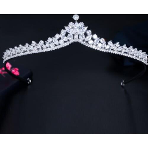 CWWZircons Gorgeous Cubic Zirconia Big Bridal Tiaras and Crowns Hair Accessories for Women Wedding Costume Headwear Jewelry A030